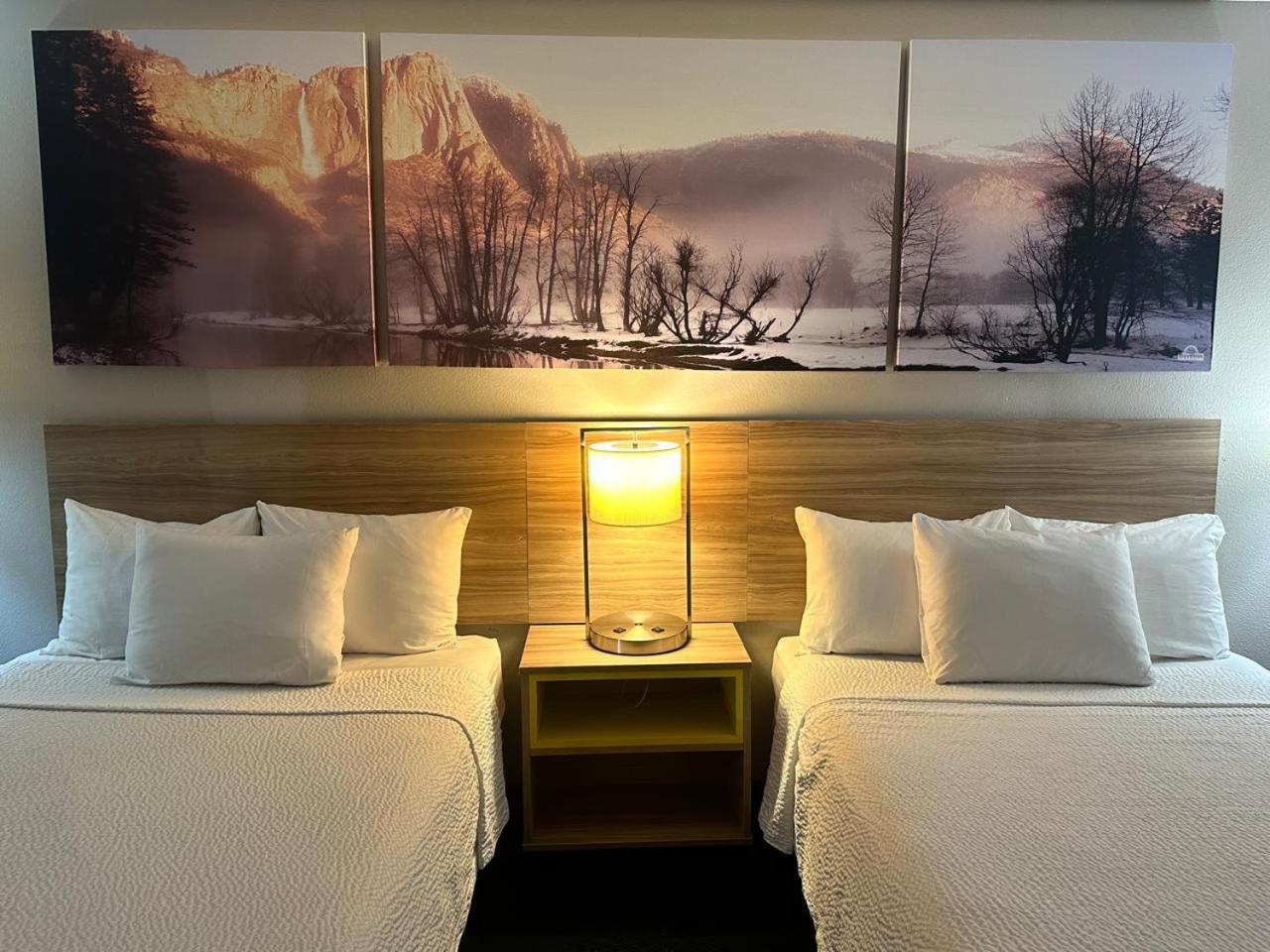 Days Inn By Wyndham Ridgecrest Near China Lake Naval Station Exteriör bild