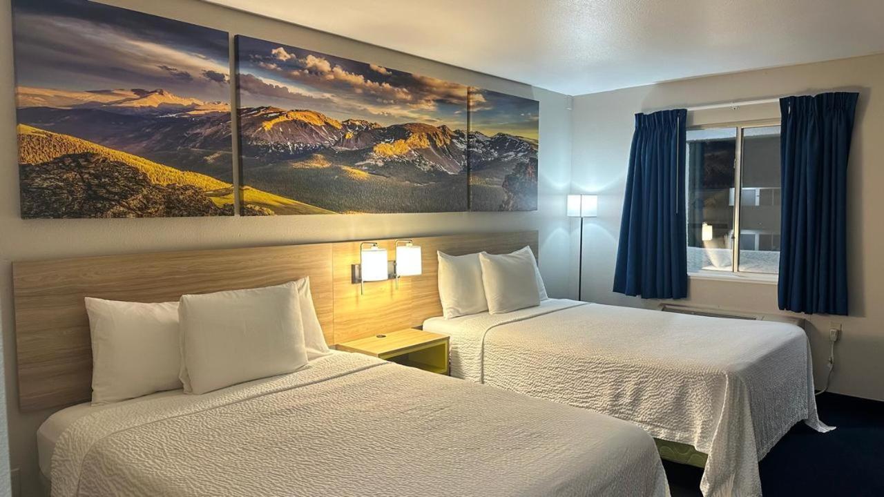 Days Inn By Wyndham Ridgecrest Near China Lake Naval Station Exteriör bild