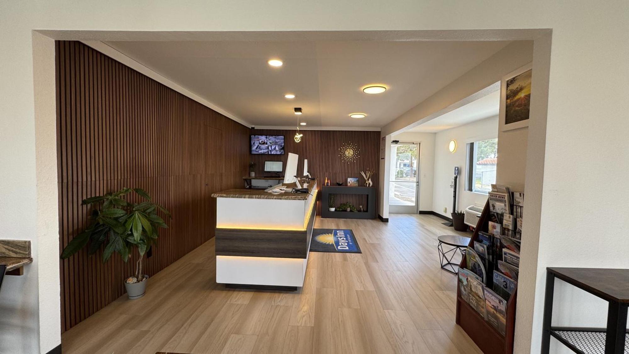 Days Inn By Wyndham Ridgecrest Near China Lake Naval Station Exteriör bild